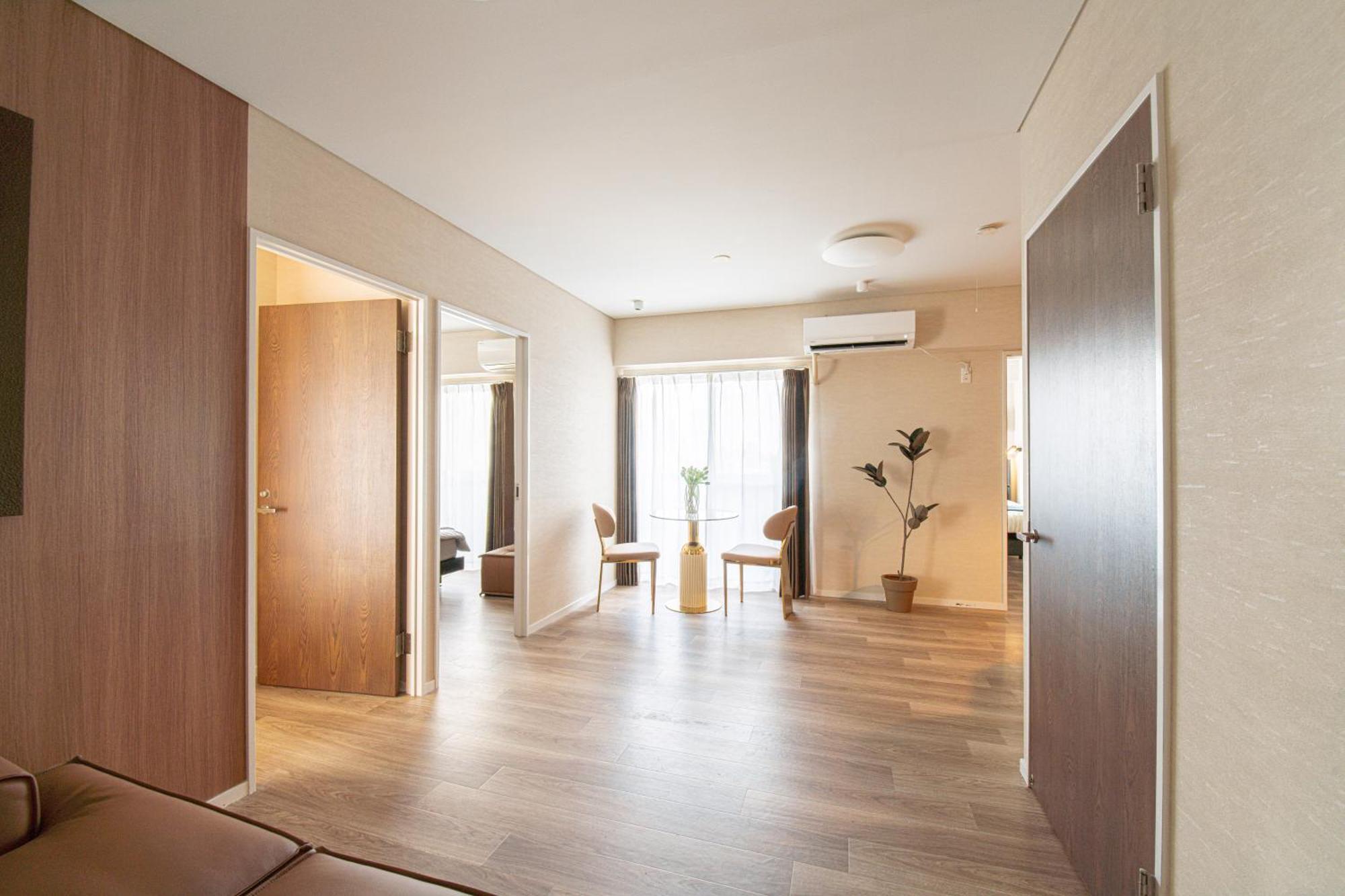 Apartamento Z7全新装修套房3室2厅 新宿2站4分钟,max 8p-spacious,3rooms Near Shinjuku