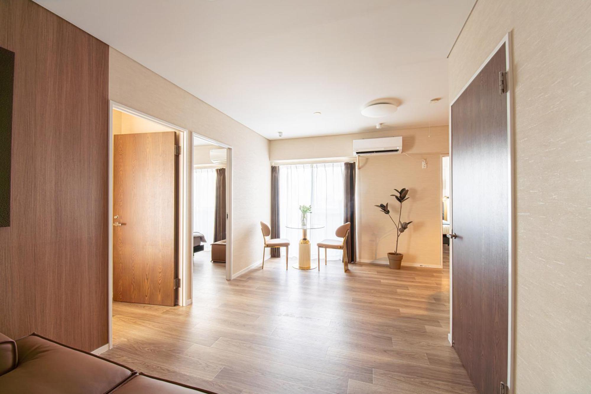 Z7全新装修套房3室2厅 新宿2站4分钟,max 8p-spacious,3rooms Near Shinjuku * Tokio