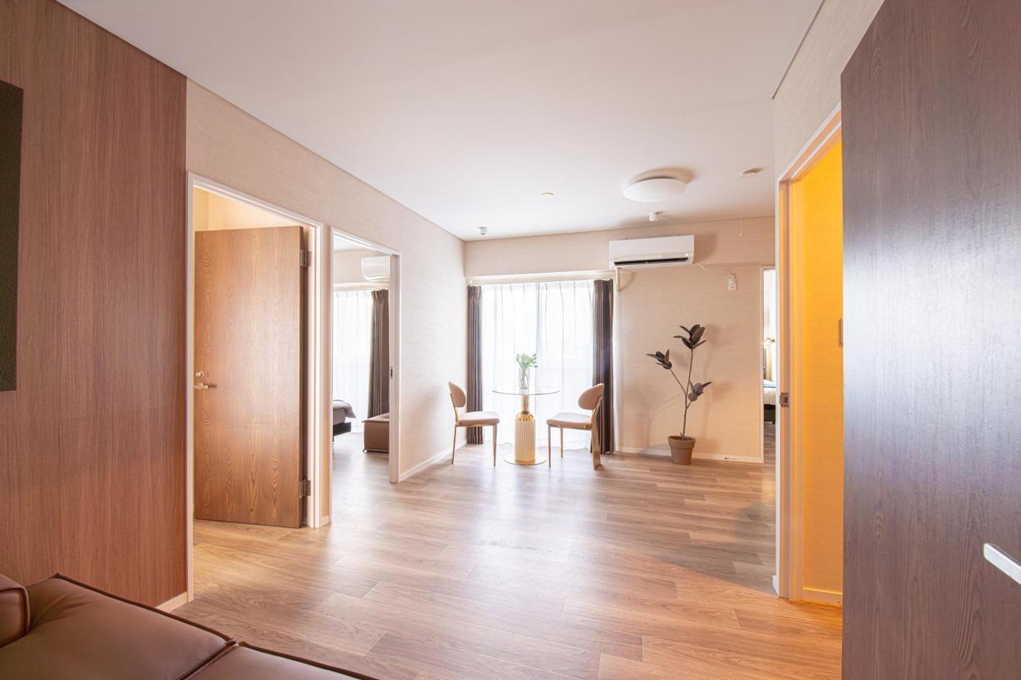 Apartamento Z7全新装修套房3室2厅 新宿2站4分钟,max 8p-spacious,3rooms Near Shinjuku Tokio