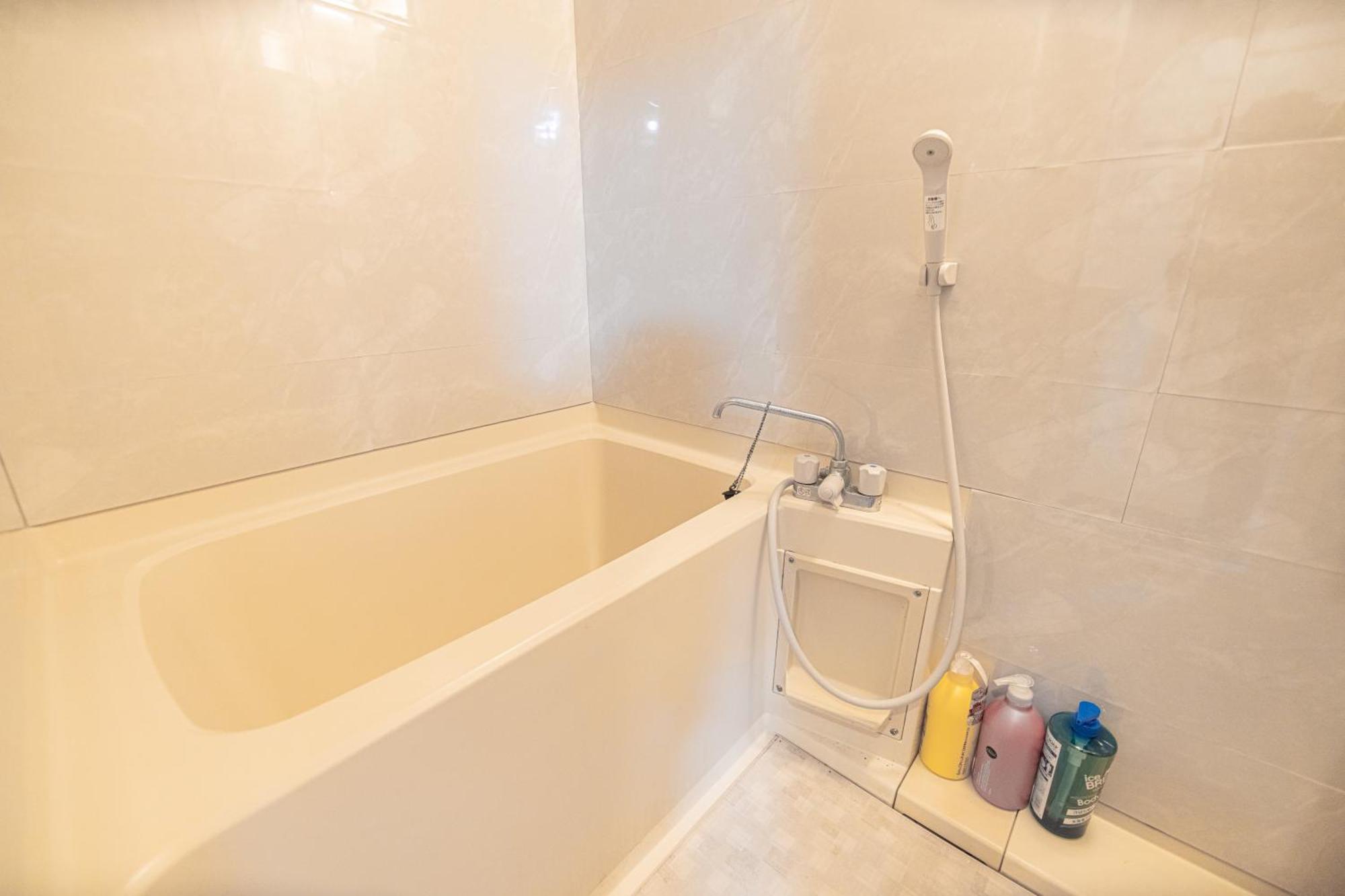 Z7全新装修套房3室2厅 新宿2站4分钟,max 8p-spacious,3rooms Near Shinjuku * Tóquio