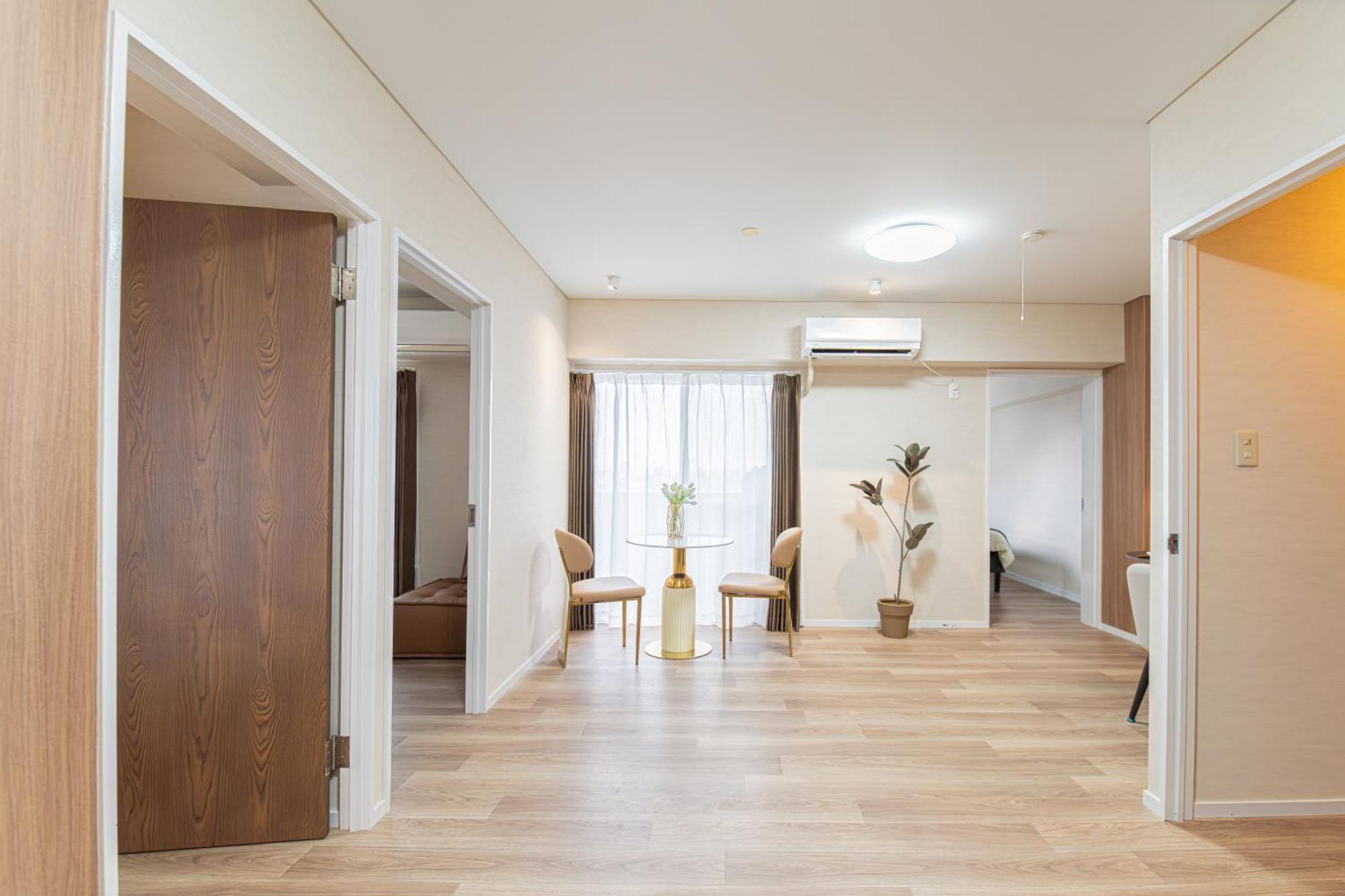 Apartamento Z7全新装修套房3室2厅 新宿2站4分钟,max 8p-spacious,3rooms Near Shinjuku